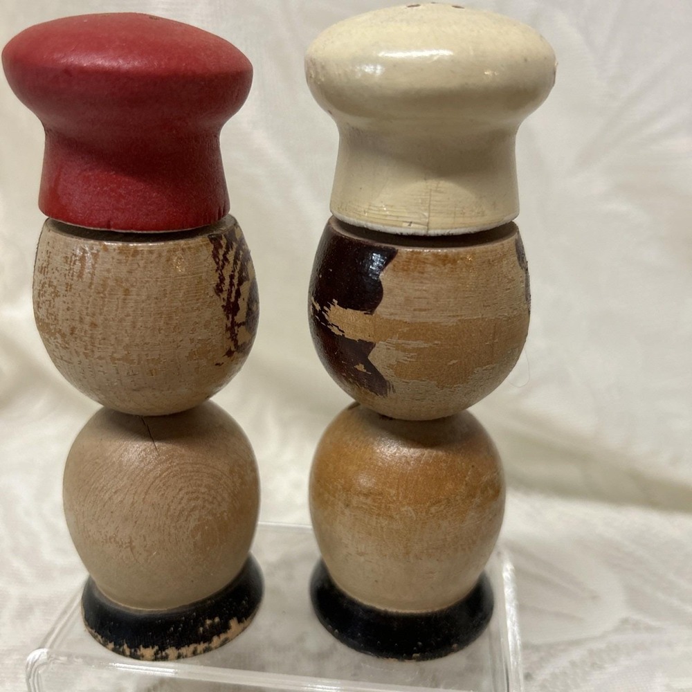 Vintage Painted Wood People Salt And Pepper Shakers Made In Japan - Picture 4 of 8